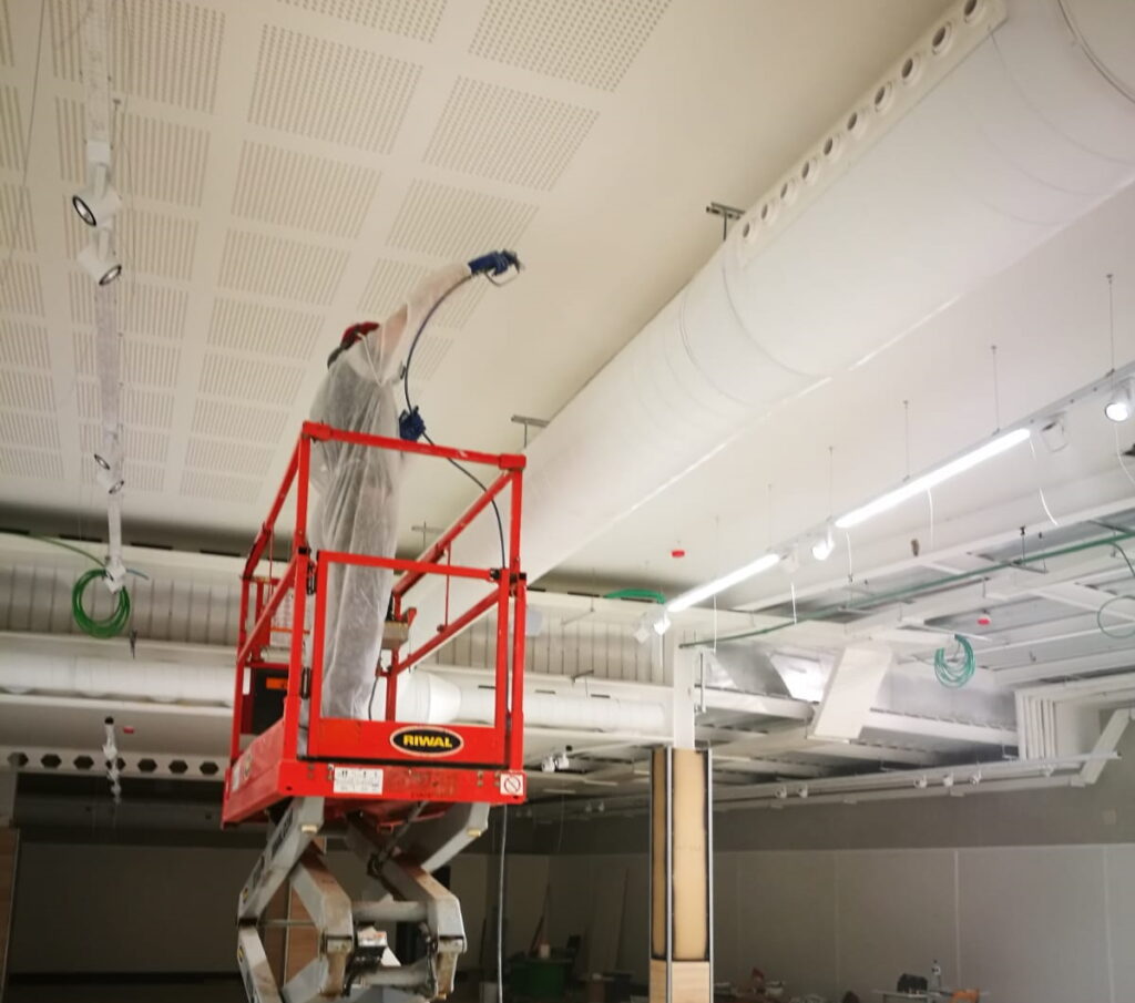 Aplicación de recubrimientos líquidos técnicos